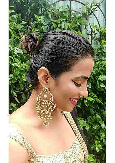 Kundan Beads Gold Plated Oversized Chandbali Earring